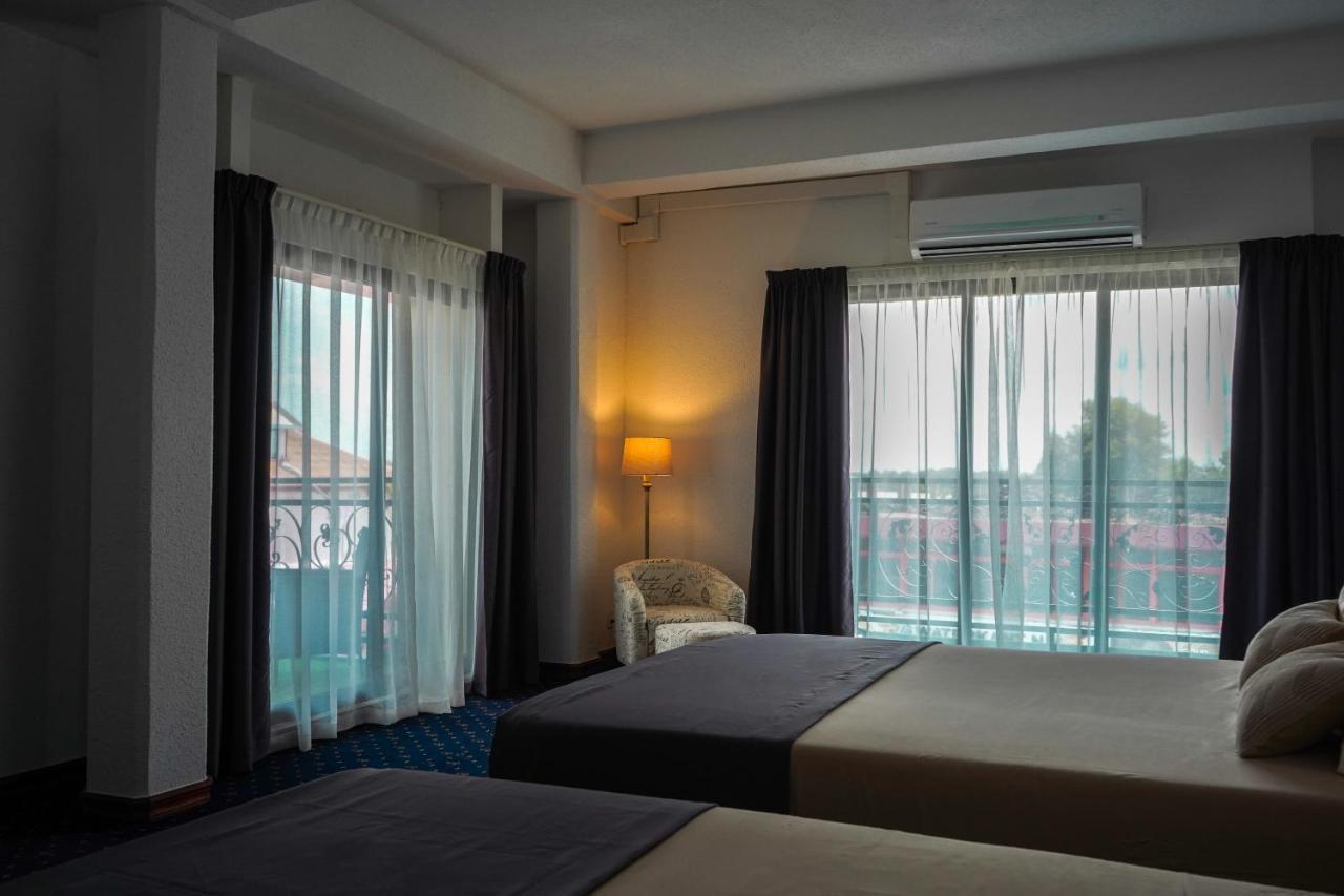 Royal Breeze Paramaribo Esterno foto